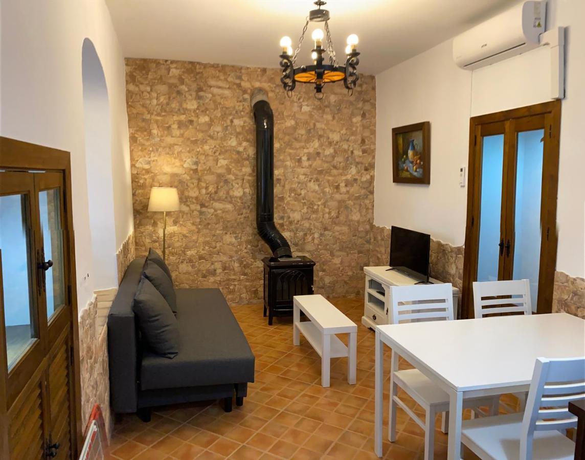 Apartamentos Turisticos Rurales Dos Fuentes 코르도바 외부 사진